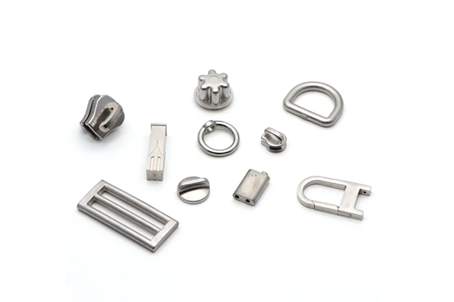 LUGGAGE-ACCESSORIES-&-JEWELRIES01
