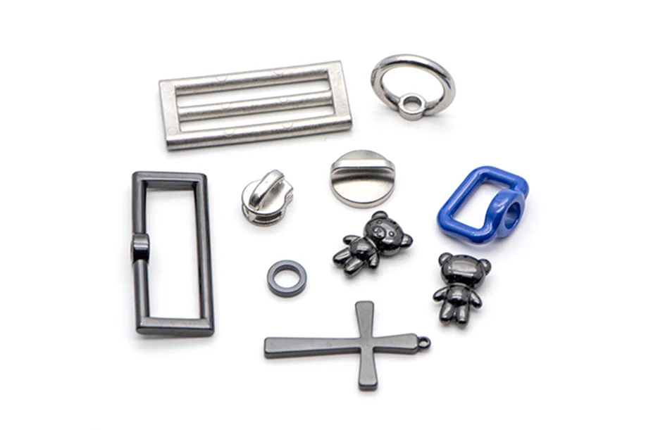 LUGGAGE-ACCESSORIES-&-JEWELRIES03